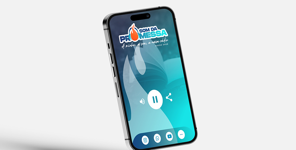 Celular com o aplicativo Som da Promessa